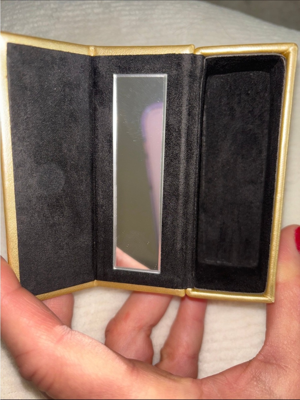 Gold YSL lipstick Case - Picture 6 of 6